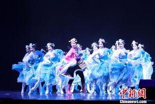 最近网红藏族舞蹈歌曲,网红藏族舞蹈歌曲引领潮流