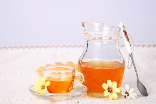 吃了瓜可吃蜂蜜吗,探讨吃瓜后食用蜂蜜的适宜性