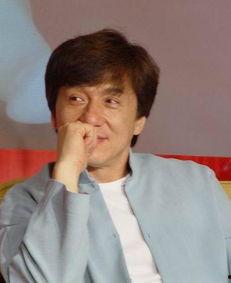 明星成龍,从武打巨星到国际影坛翘楚的传奇人生